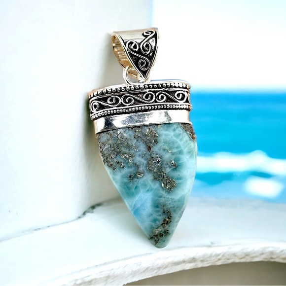 Larimar Caribbean Natural Gemstone 925 Silver Pendant Necklace - Picture 1 of 6
